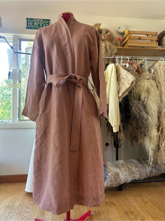 Parachute Other - Parachute 100% linen Lightweight robe in Dusty Rose